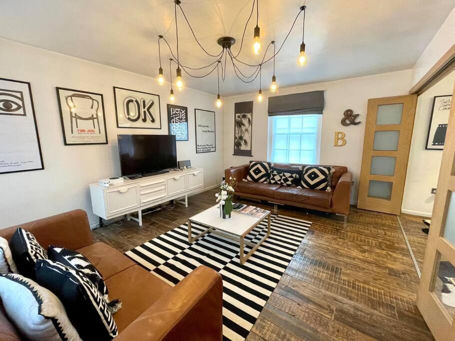 Gorgeous 2 Bedroom Apartment Edge Of Cabot Circus Bristol Extérieur photo